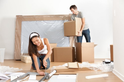 Removals service in South Kensington with moving van support