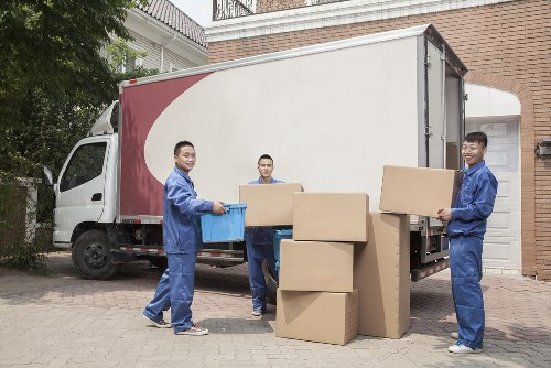 Man and van service for a flat move in South Kensington