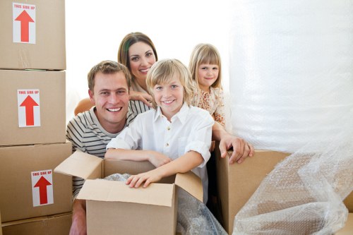 Sustainable moving and recycling practices for South Kensington properties